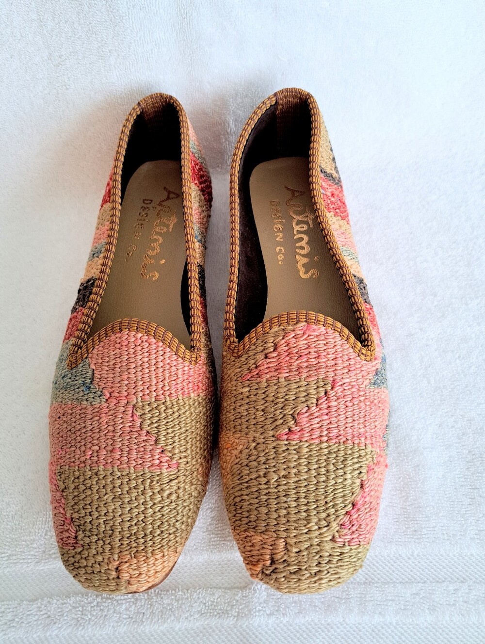 NWT ARTEMIS DESIGN Co. Kilim Wool Loafers Flat Shoes  - US 9.5